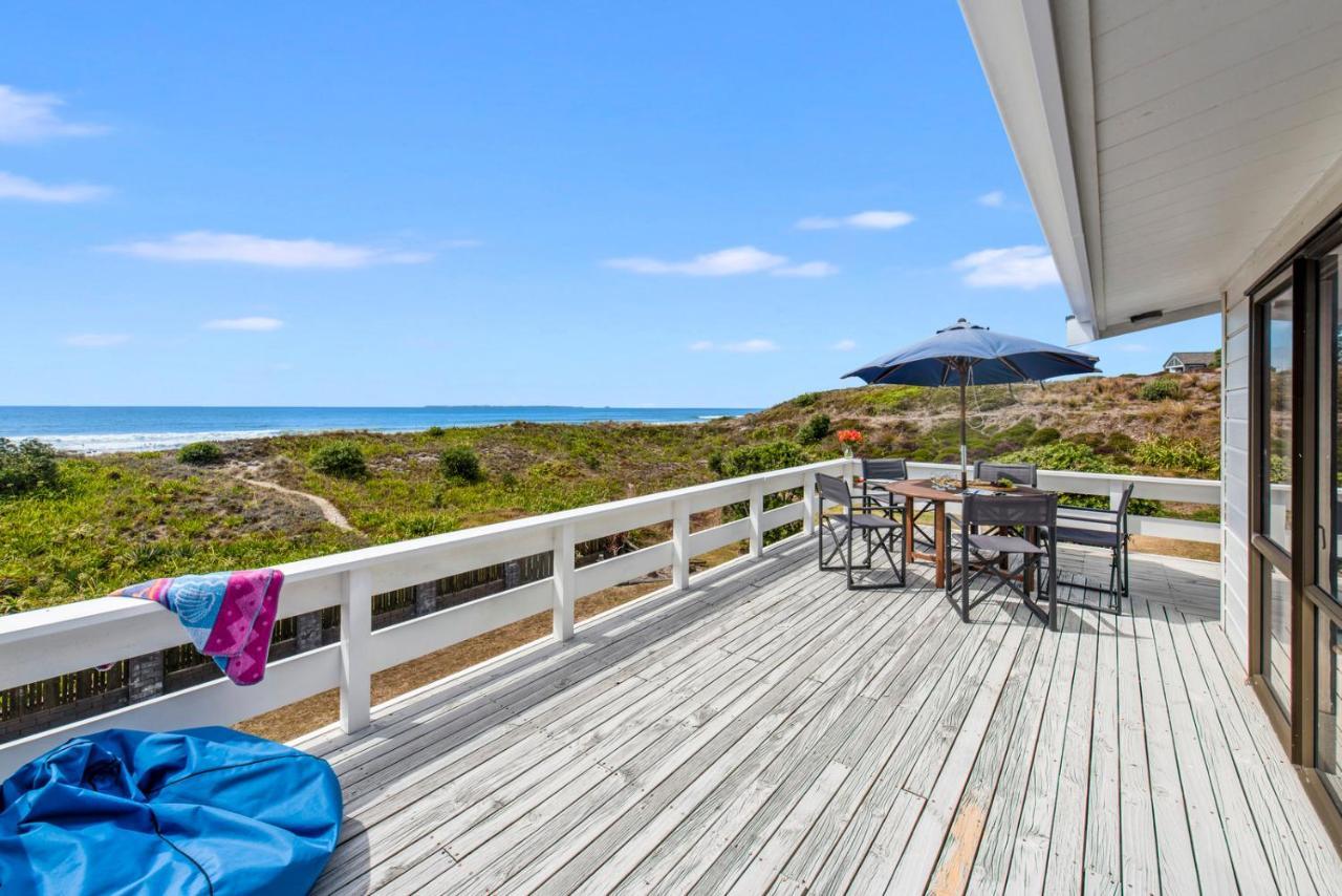 Oceanside Bach - Mount Maunganui Holiday Home Exterior photo
